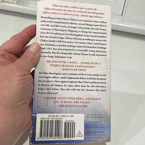 Jeffrey Archer: Mightier Than The Sword. Paperback. GUC - Picture 2 of 3